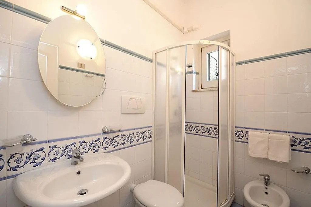 La Piazzetta Hotel Amalfi 2*,  Italy