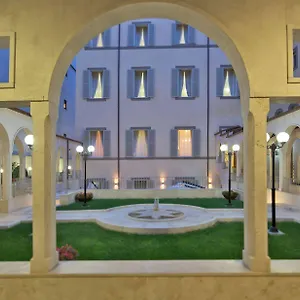 **** Hotel Domus Australia Italien