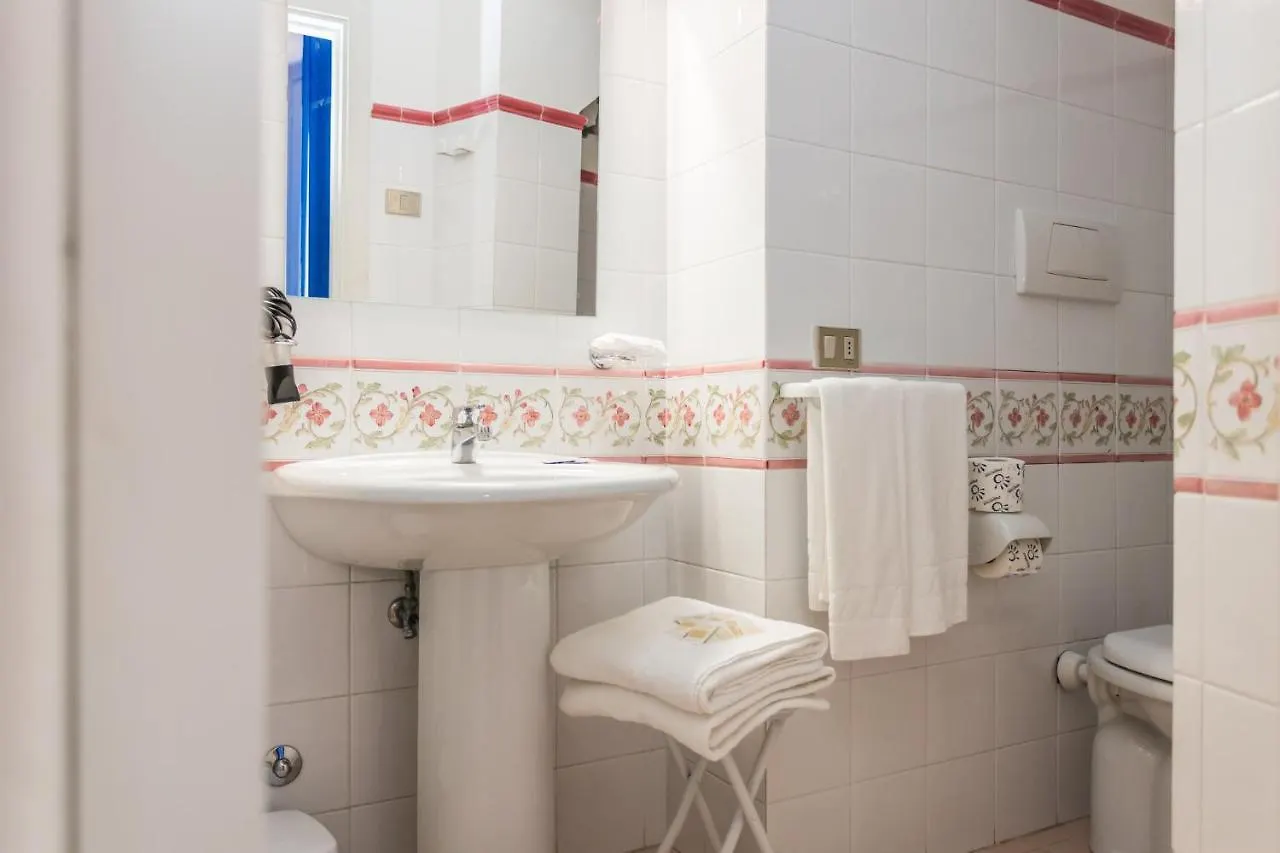 Pensión Hotel La Piazzetta Amalfi