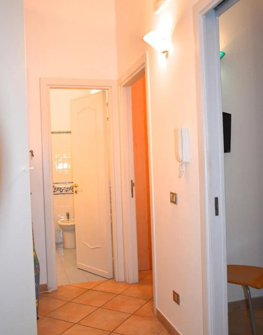 ** Pensión Hotel La Piazzetta Amalfi Italia