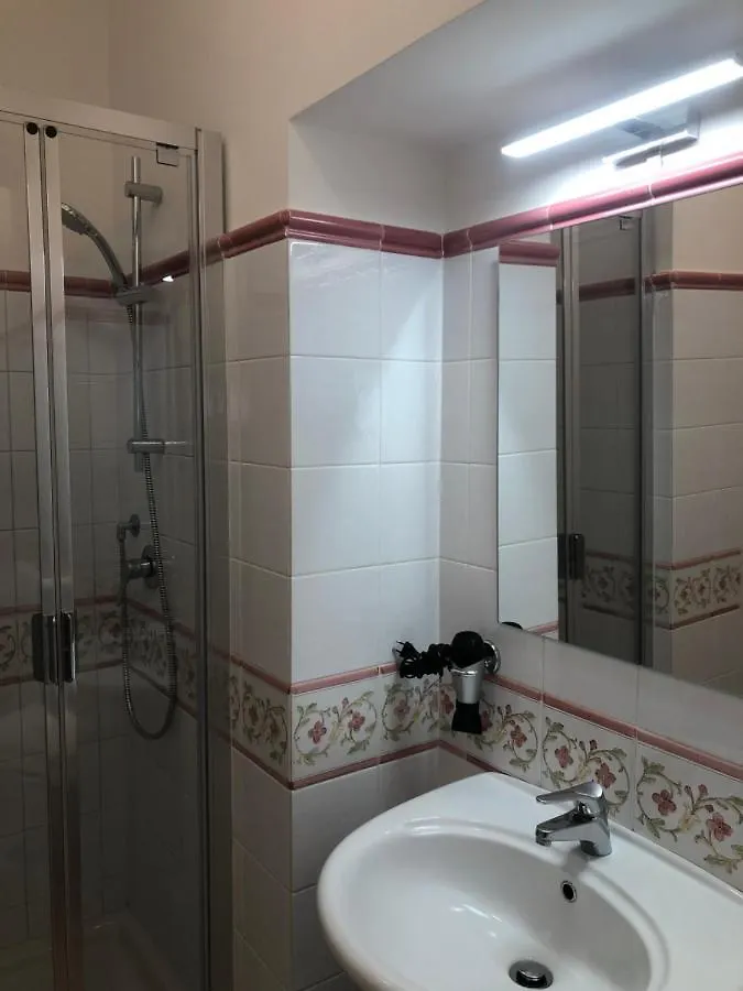 Hotel La Piazzetta Amalfi 2*,
